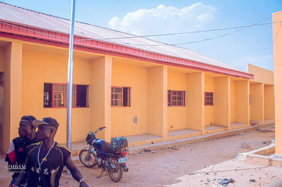 GENERAL RENOVATION  OF DAWAKIN KUDI GENERAL HOSPITAL