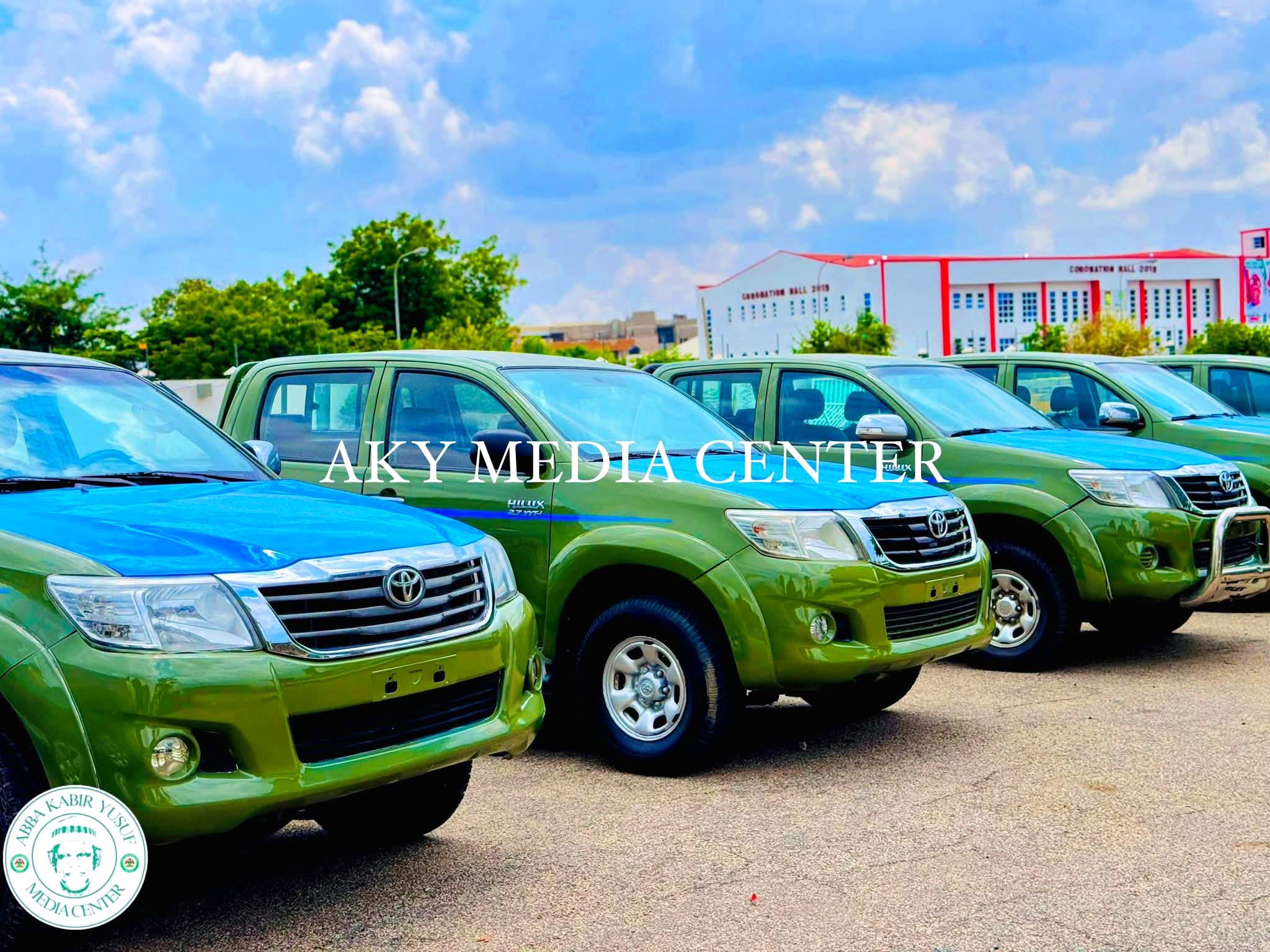 DISTRIBUTED VEHICLES TO THE ANTI DRUGS/PHONE SNATCHING SQUADS TO HELP CURB THE MENACE IN KANO STATE